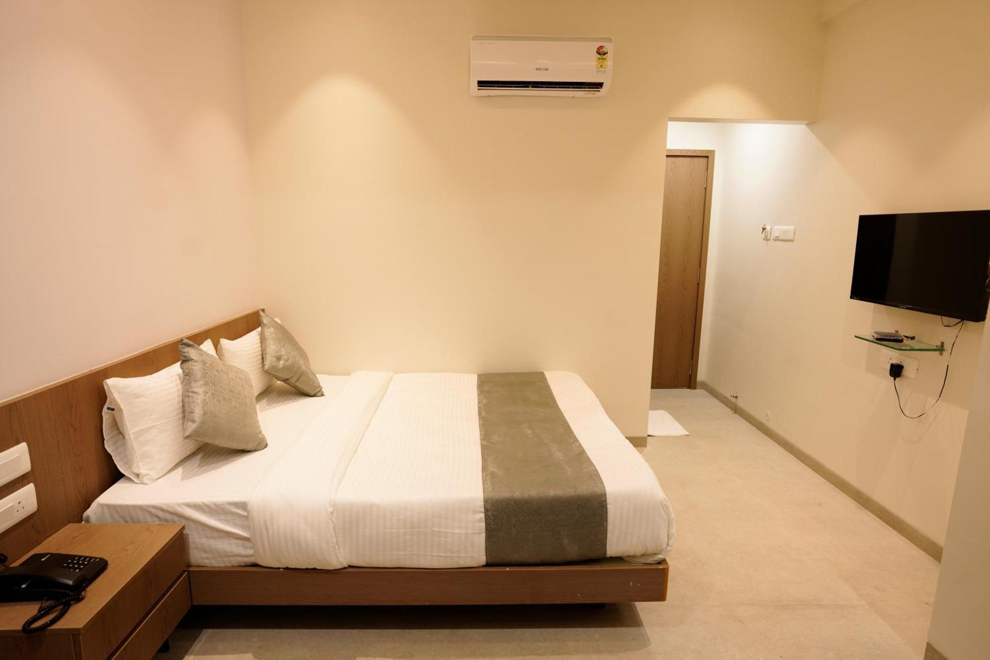 A Square Executive Hotel أورانغاباد المظهر الخارجي الصورة