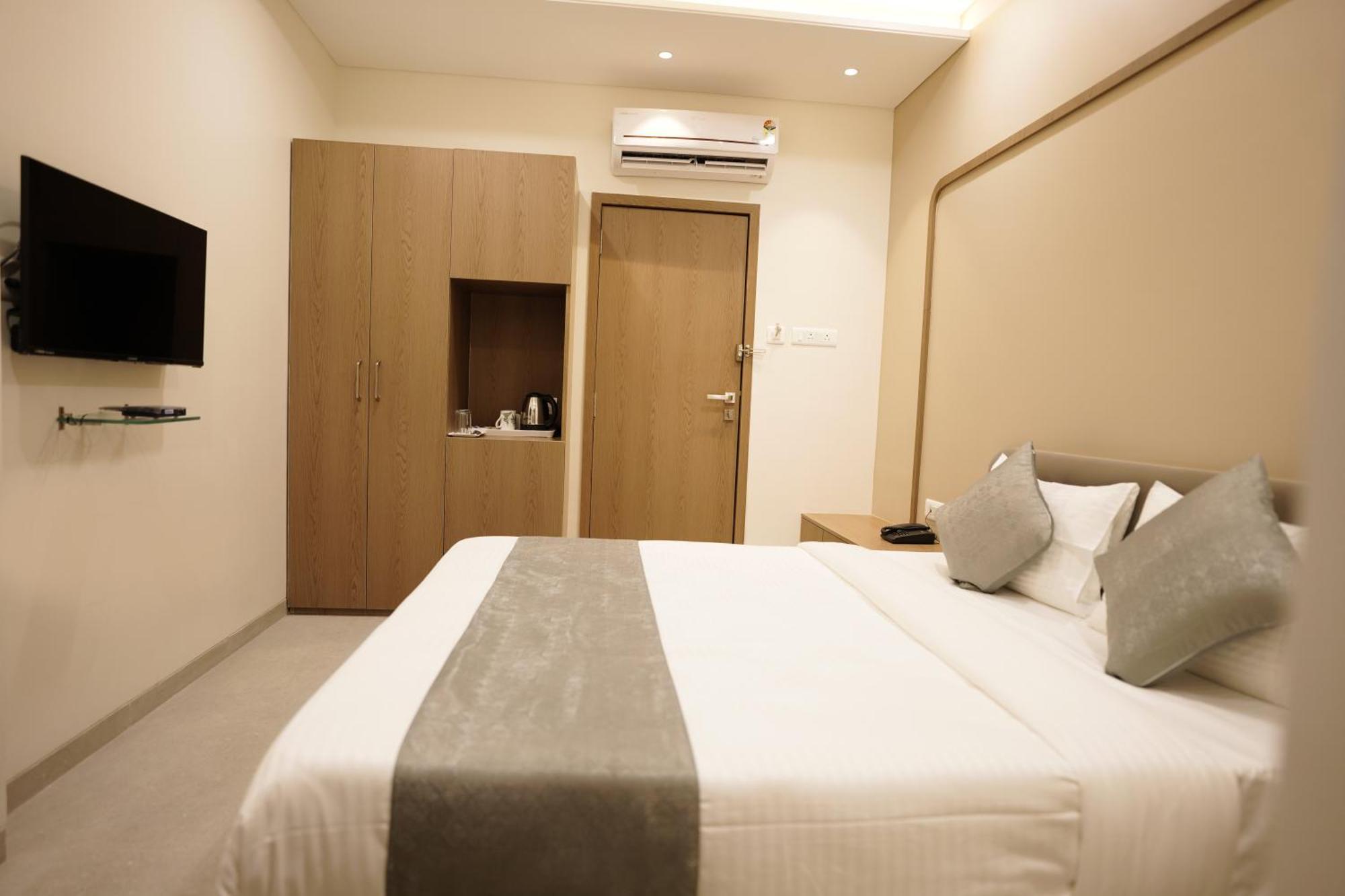 A Square Executive Hotel أورانغاباد المظهر الخارجي الصورة